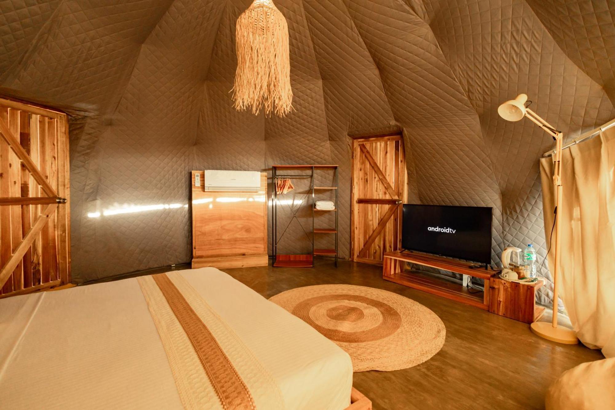 Отель Domes And Dreams Lio Glamping Эль-Нидо Экстерьер фото